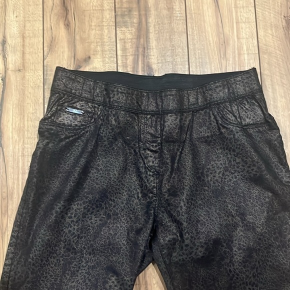 COCO CARMEN Women’s Sz L brown black leopard pull up skinny pants Animal Print - Picture 3 of 10